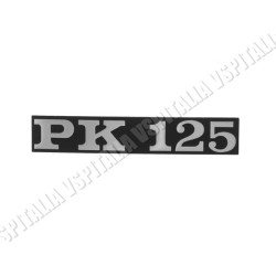 Targhetta sportello laterale -PK 125- in metallo fissaggio con 2 fori per Vespa PK 125 senza frecce - R.O. Piaggio 195634